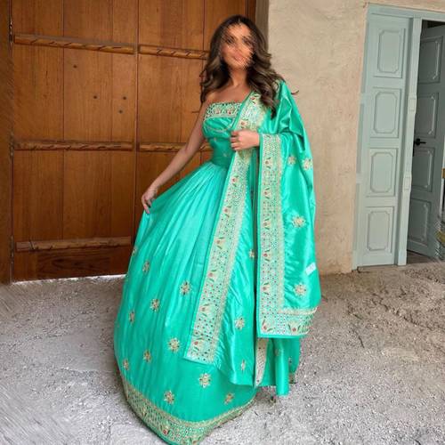 green saree