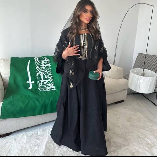 black set