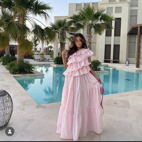 Pink dress