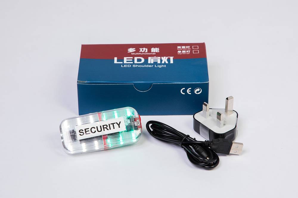 مصباح كتف تحذيري LED قابل للشحن