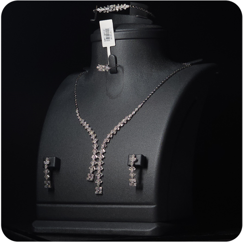 طقم ذهب أبيض - 18K