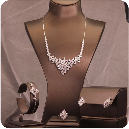 Galaxy White Gold Set - 18K