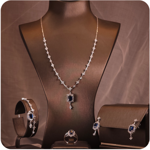 White Gold Set - 18K