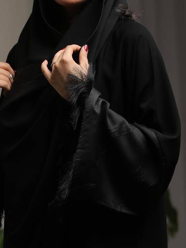 عباية هدب