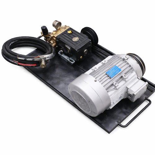 High-pressure washer, 200 bar, 1450 RPM, for cleaning cars, trucks, boats, and docks.