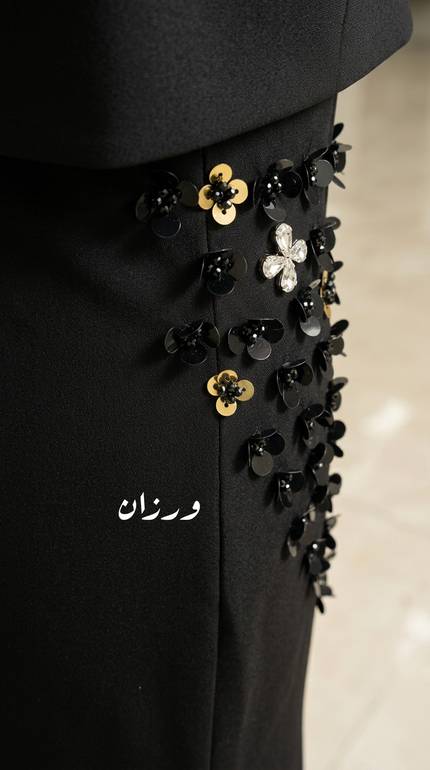 فستان سهرة بقصة توب 