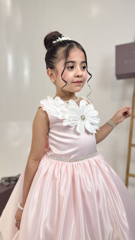 فستان سهره بناتي بوردة من الصدر
