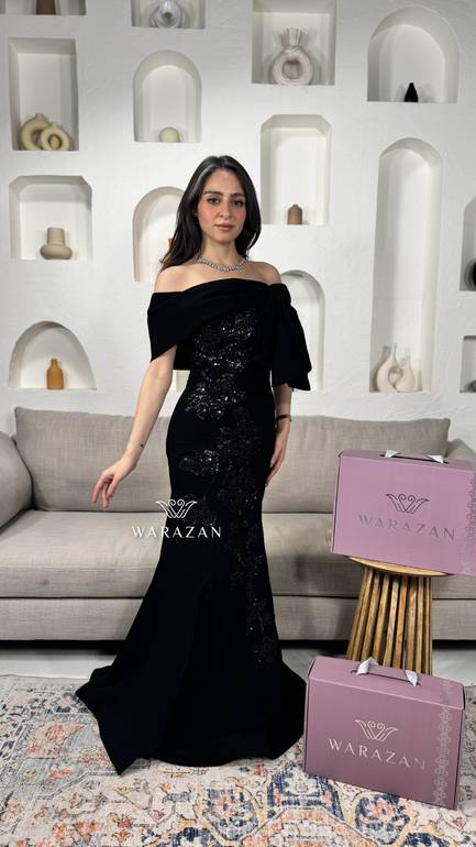 فستان سهره بتطريز كرستال اسود 
