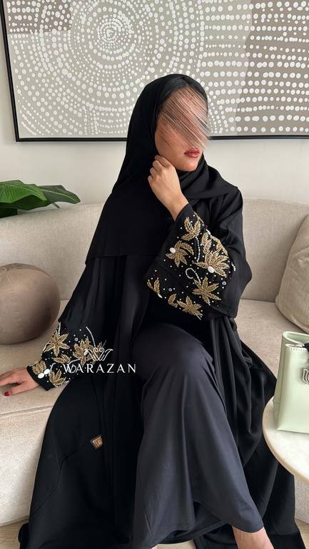 عباية فخمة للمناسبات شك وتطريز من الكم 
