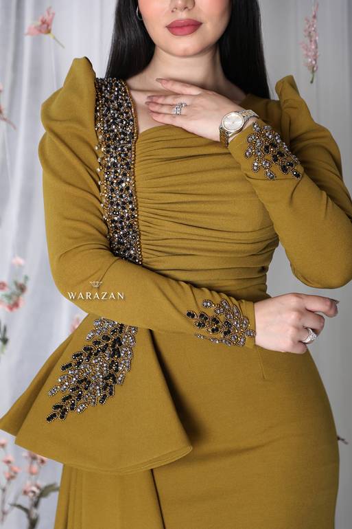فستان سهرة طويل ماسك و ساتر بتطريز 