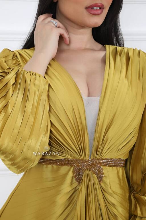 فستان سهرة راقي بيليسيه مع تطريز شك