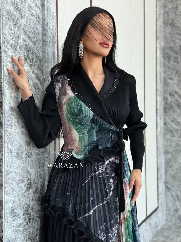فستان انيق بتصميم ملفت و متناسق