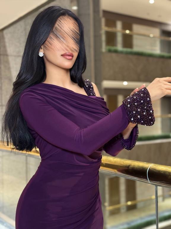 فستان سهرة ناعم ماسك للمناسبات 