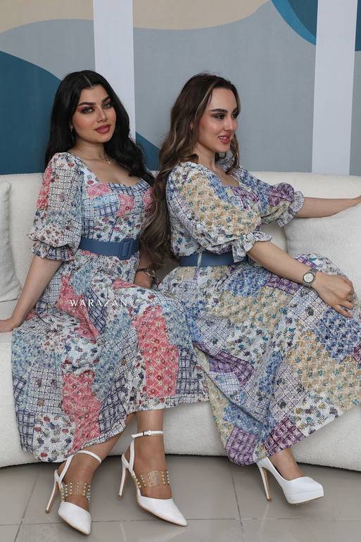 فستان ميد مشجر بلونين مع حزام 