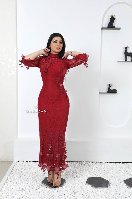 فستان سهرة طويل وناعم دانتيل