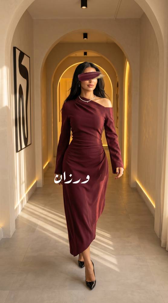 فستان ناعم بستايل فتحه من الكتف 