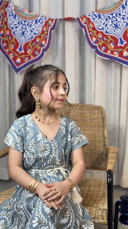 جلابية بناتي بالوانة المختلفة