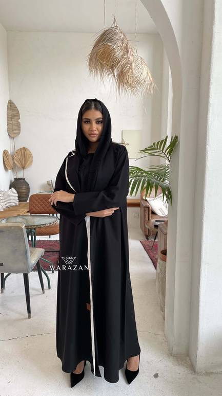 عباية عملية للجامعات والطلعات اليومية