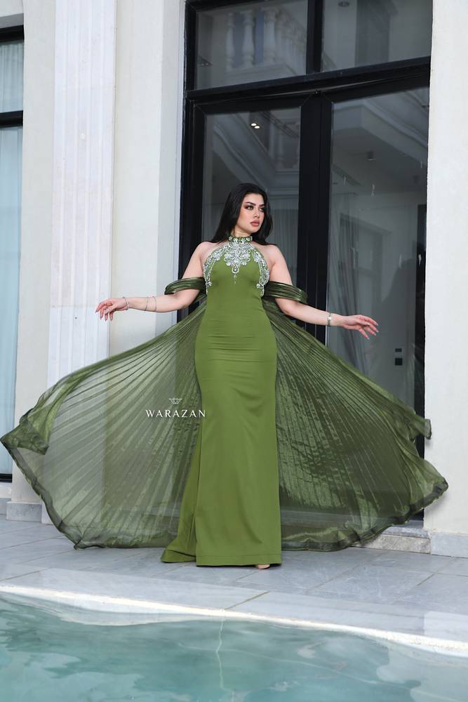 فستان سهرة راقي للمناسبات بتطريز 