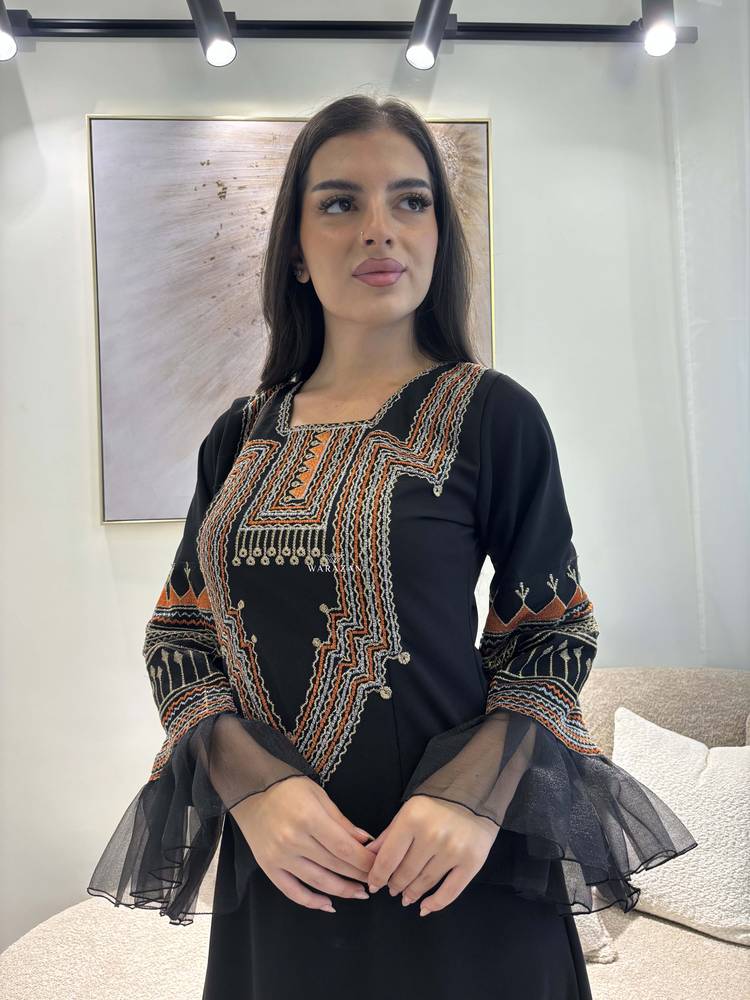 جلابية عسيري بتطريز كمبيوتر
