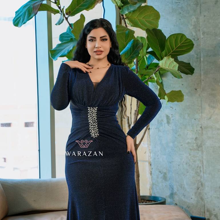 فستان سهرة ناعم بكرستال من الخصر 