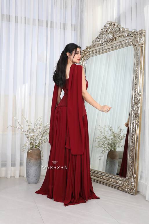 فستان سهرة بتدخيلة  كرستال 