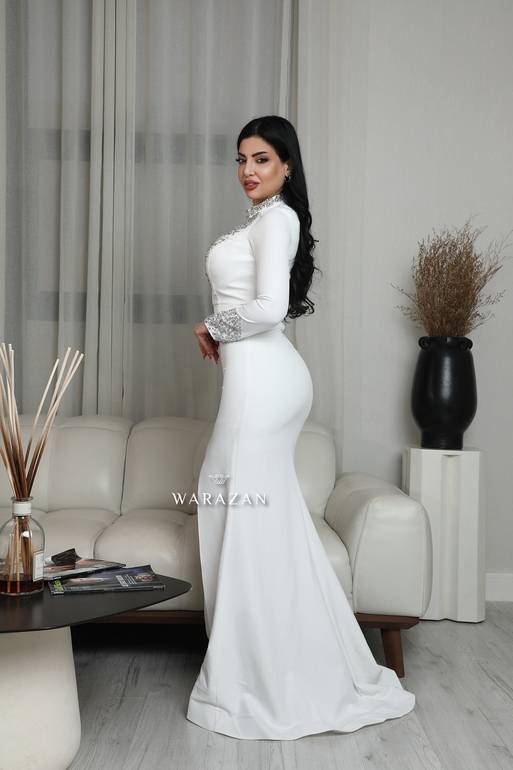 فستان سهرة ناعم ملكي بكرستال بـ 3 ألوان