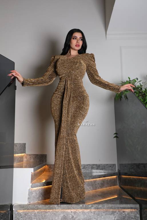 فستان سهرة ناعم ماسك بفصوص 