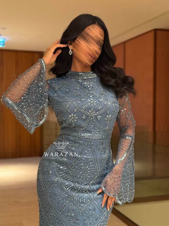 فساتين سهرة بتصميم ماسك أنيق للمناسبات