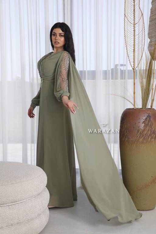 فستان سهرة ناعم راقي بحزام من الخصر 