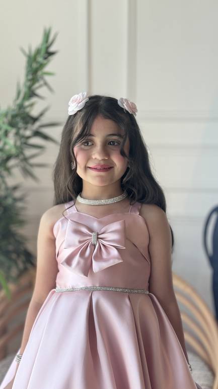 فستان انيق بقصة جميله