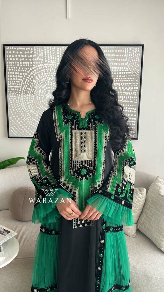 جلابية عسيري بتطريز راقي مع فصوص