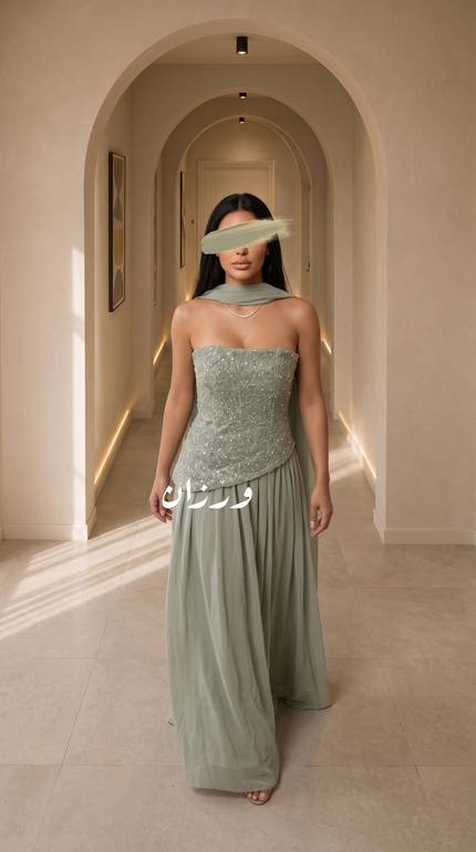 فستان سهرة كورسيه مع شال انسيابي