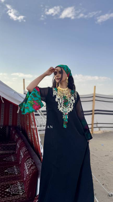 جلابية ملكية بتدخيلة ورد 
