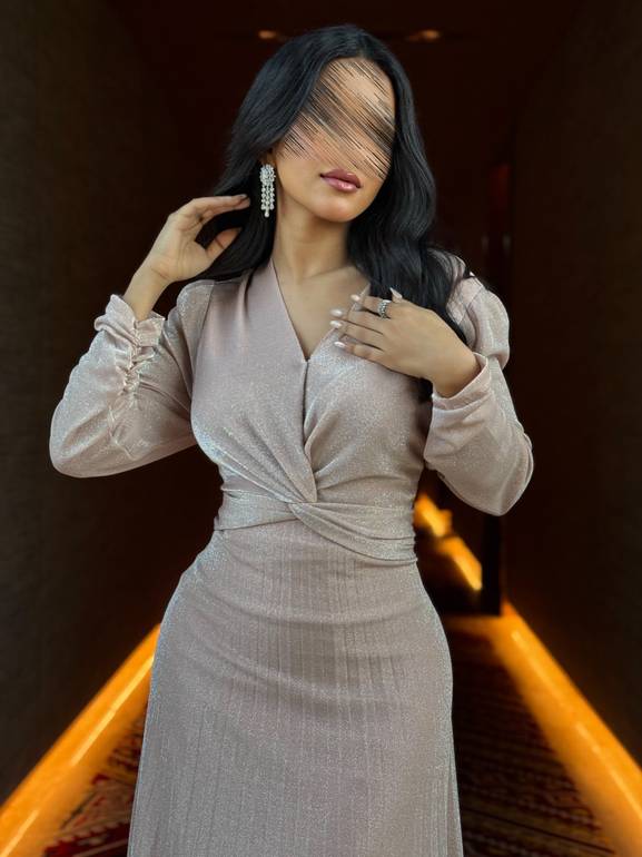 فستان سهرة ماسك بلمعة للمناسبات