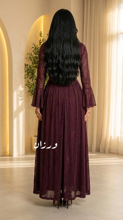 فستان سهرة بلمعة و بقصة من الخصر