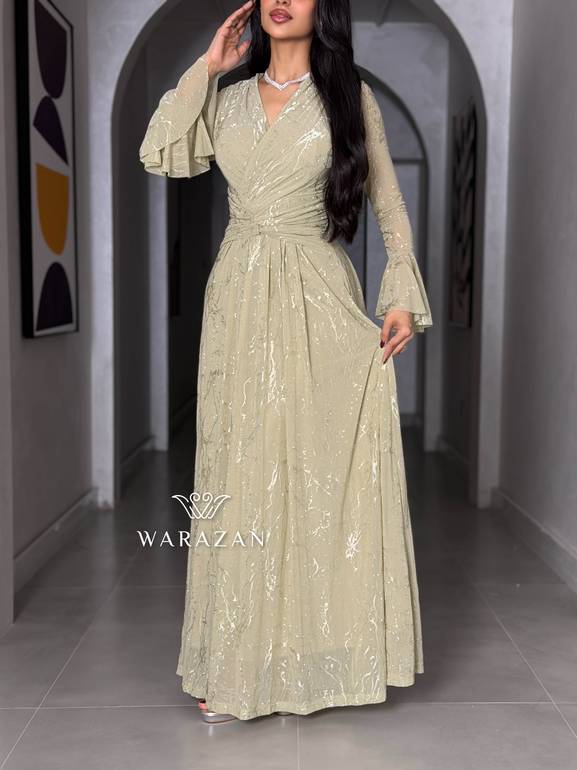 فستان سهرة بلمعة و بقصة من الخصر