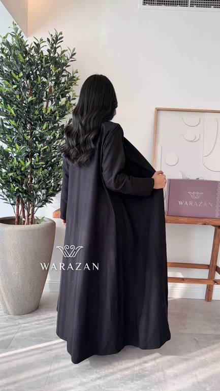 عباية انيقه بقصة صدر 