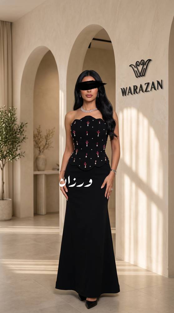 فستان سهرة أسود بقصة ميرميد وتطريز أنيق