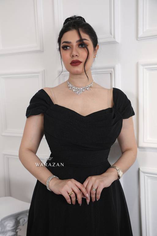 فستان ناعم بلمعه راقية