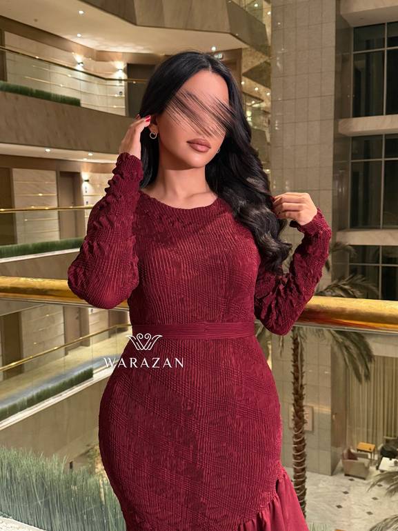 فستان ماسك استرتش بتفاصيل مميزة