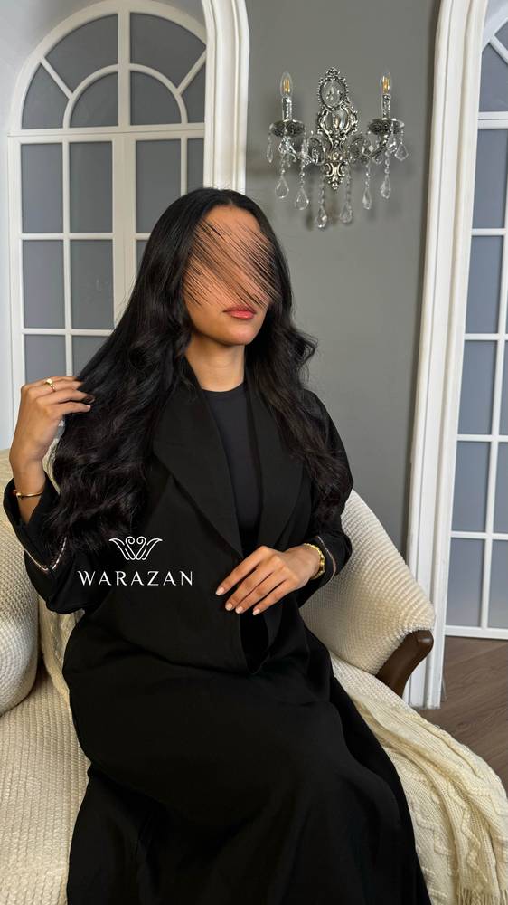 عباية راقية مطرزة من الخلف