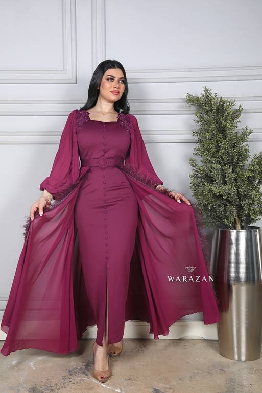 فستان سهرة أنيق ماسك ب ريش و أزرار من الامام وتطريز للمناسبات