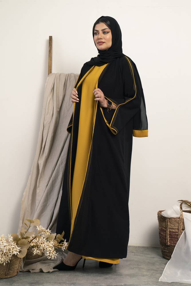 عباية كريب بلون كموني