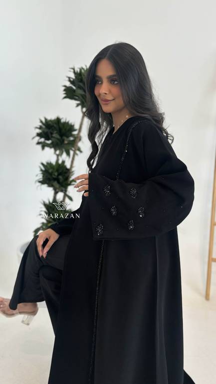 عباية للمناسبات بتطريز شك 