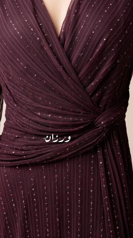 فستان ناعم أنيق لامع بأكمام شفافة