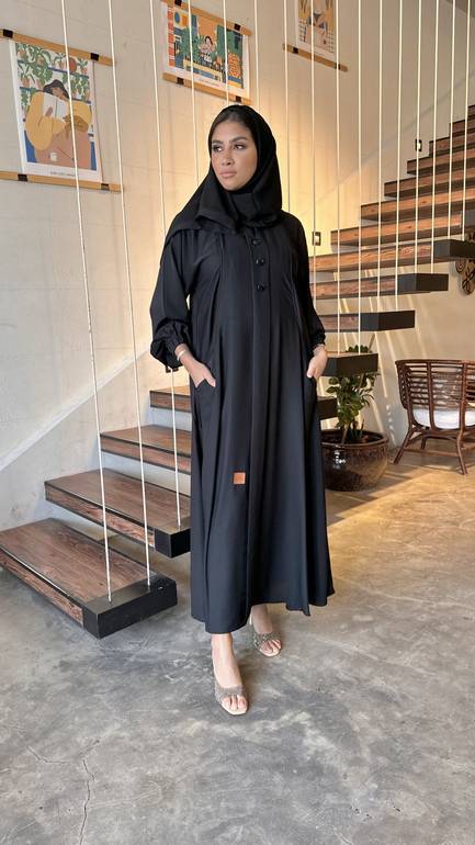 عباية دوام رسمية ساترة مع جيوب