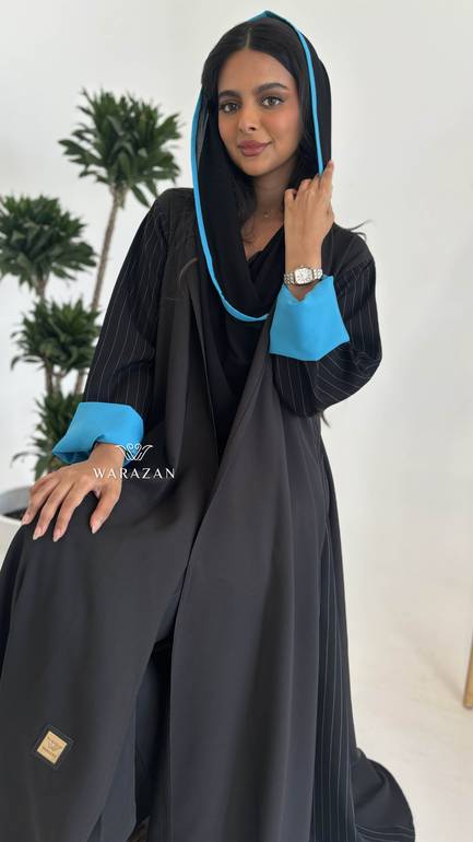 عباية كاجول بتدخيلة لون سماوي من الكم 