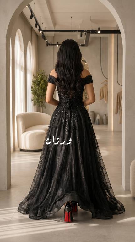فستان سهرة أسود أوف شولدر بتطريز فاخر