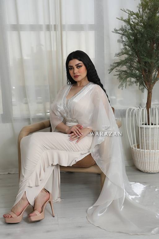 فستان ناعم للمناسبات بقصة عصرية - 46 - بيج